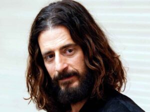 Jonathan Roumie Partner Is Jonathan Roumie Married? | Wife, Dating Life & Personal Details ...